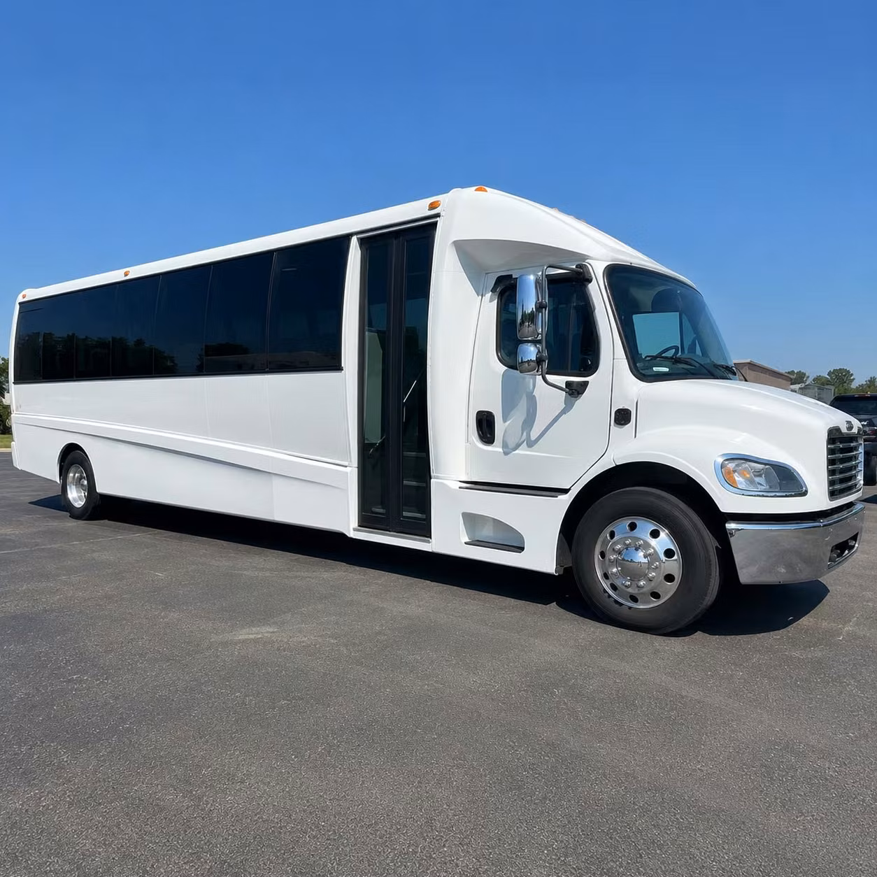 15 passenger minibus