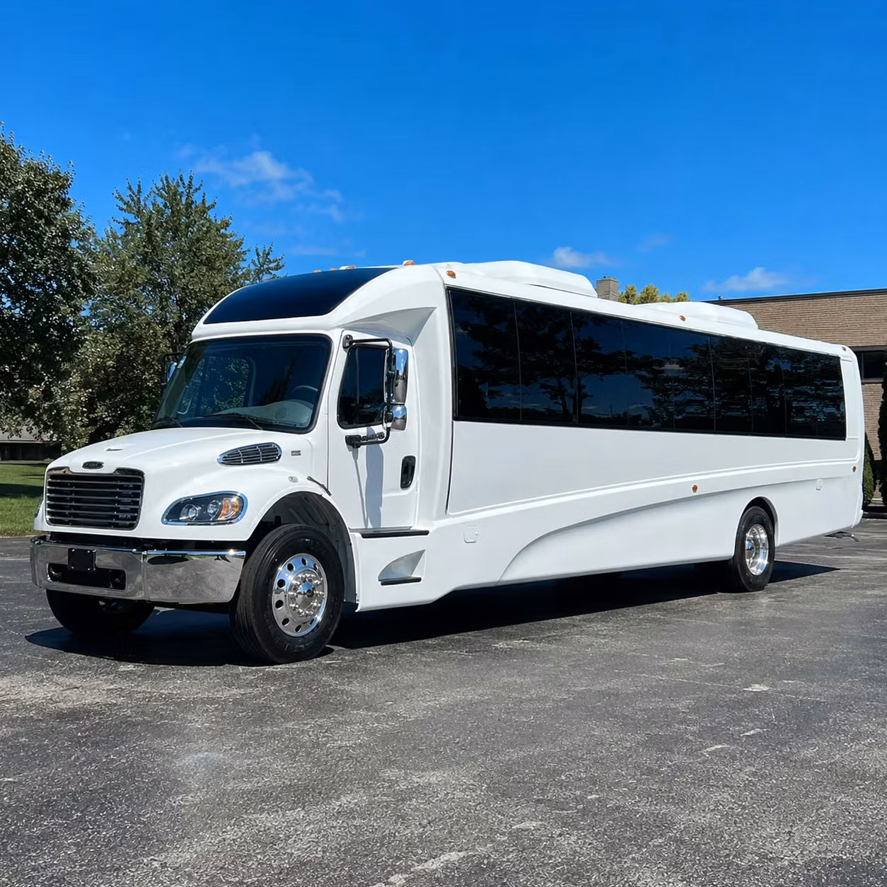 25 passenger minibus