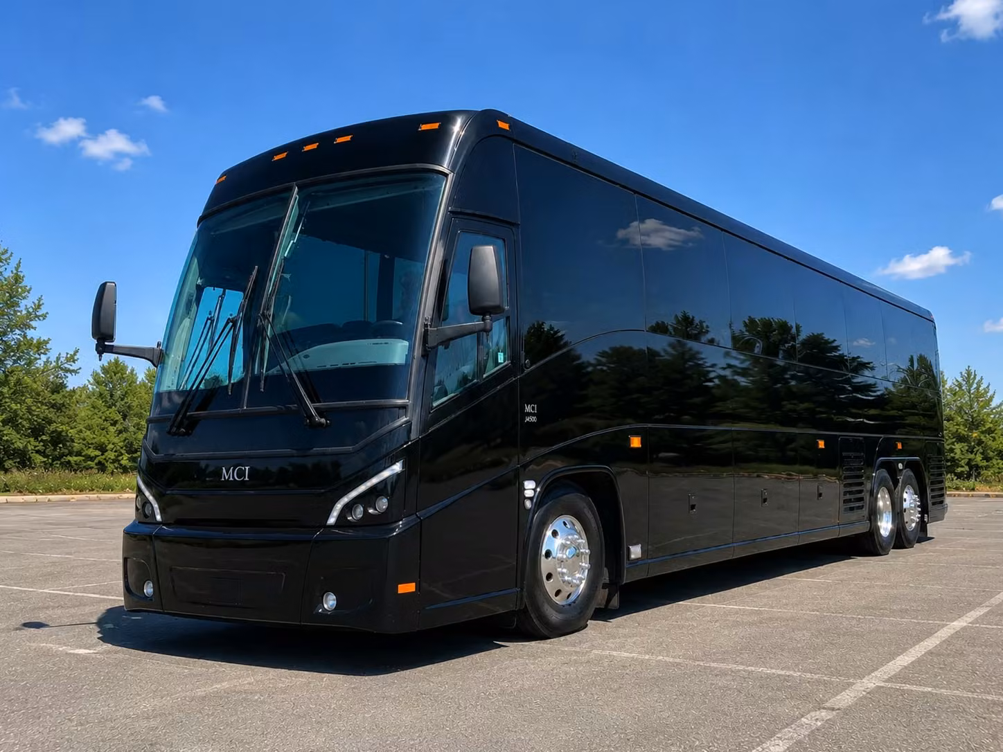 charter buses and minibuses for newark museum field trips