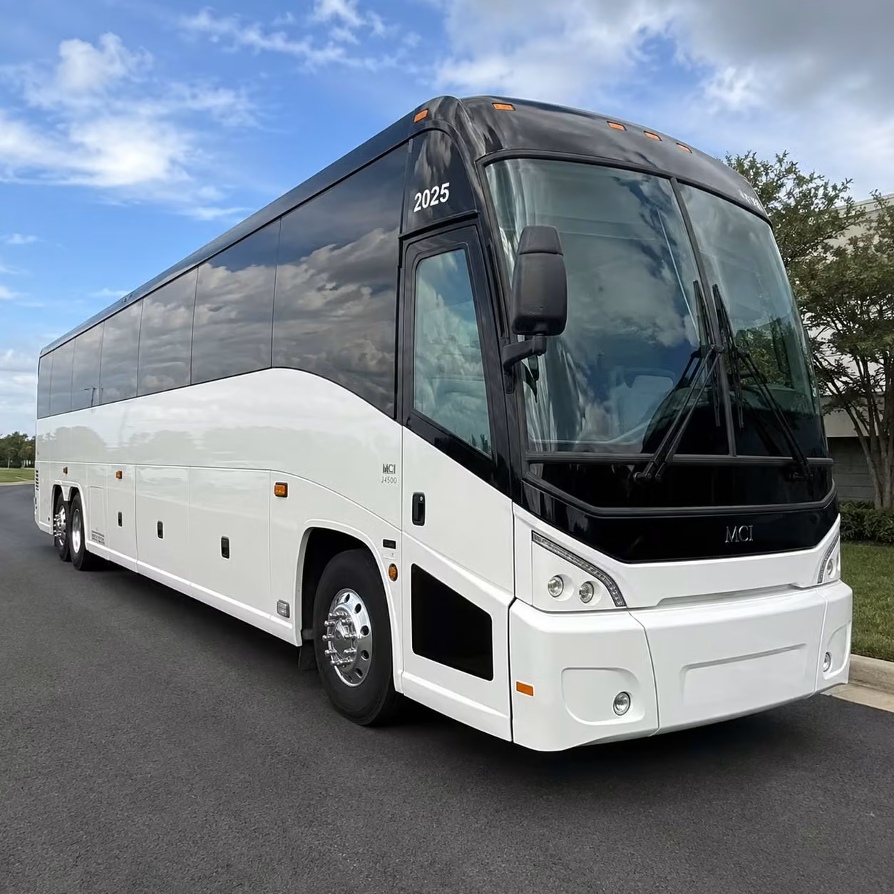 charterbusrentalnewark com will help you find the right bus for every concert in newark