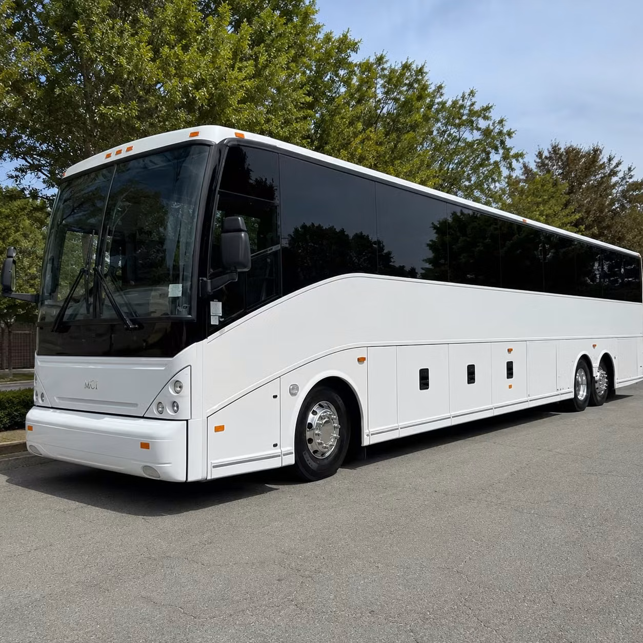 convention and event shuttle buses to and from newark airport