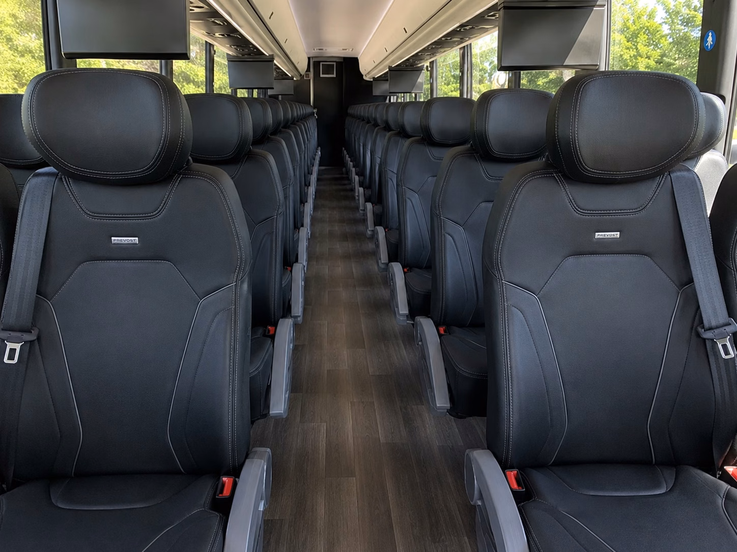 finding group transportation to newark s most popular wedding venues