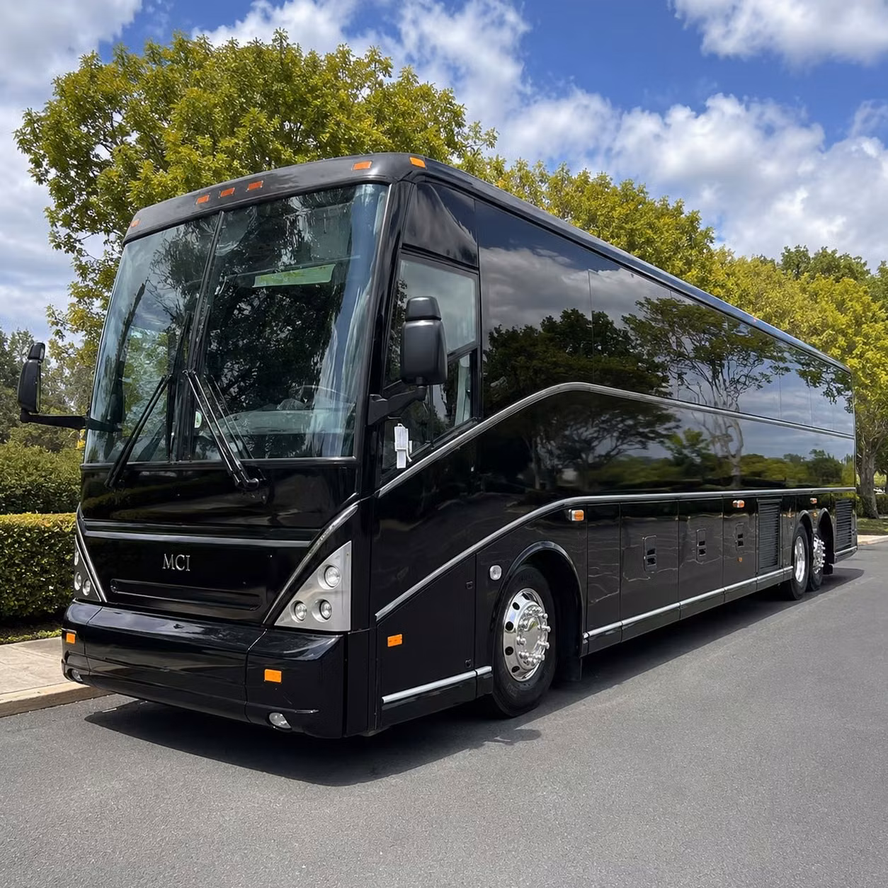 newark employee shuttle services that keep your workforce moving