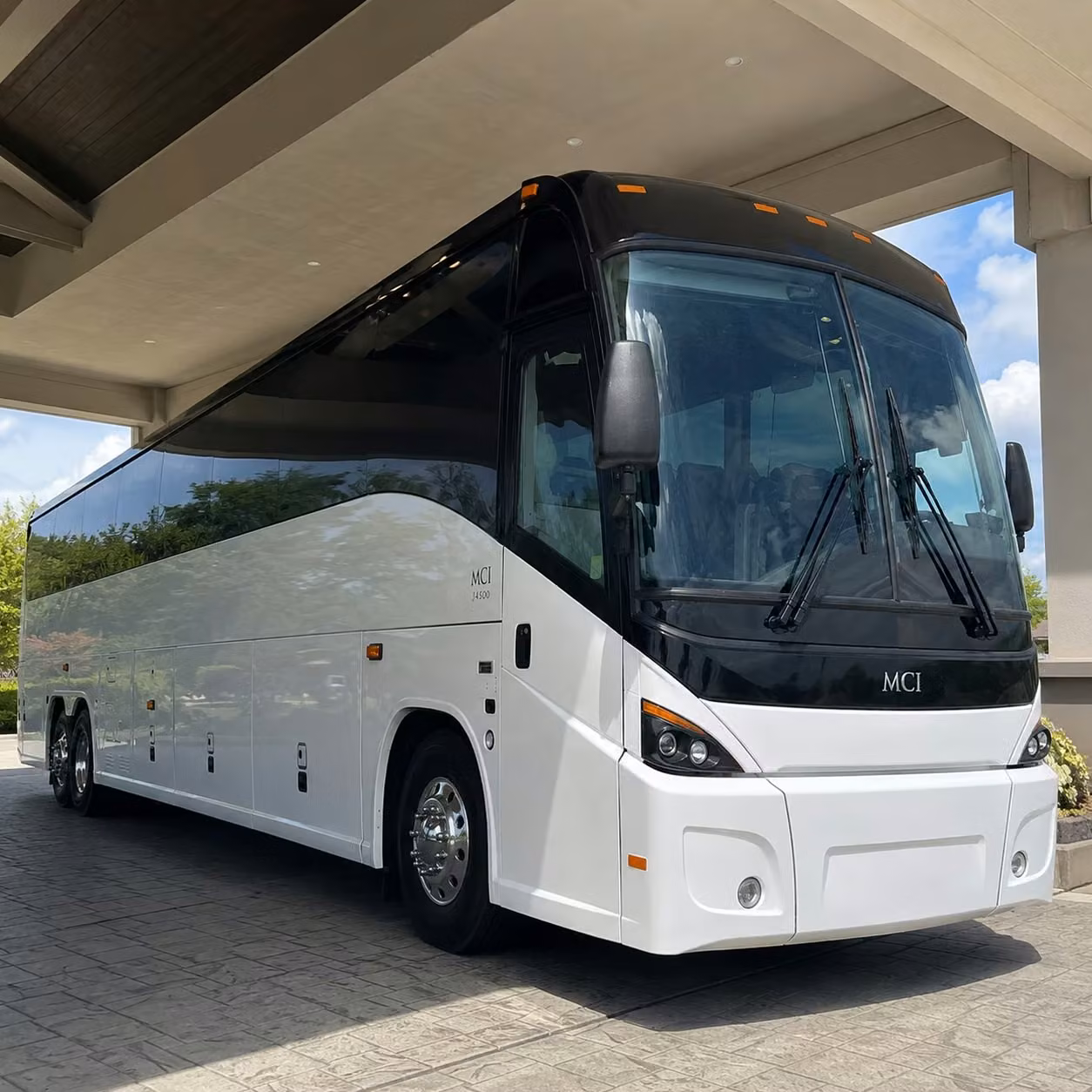 newark s biggest employers deserve smarter commuter shuttle solutions
