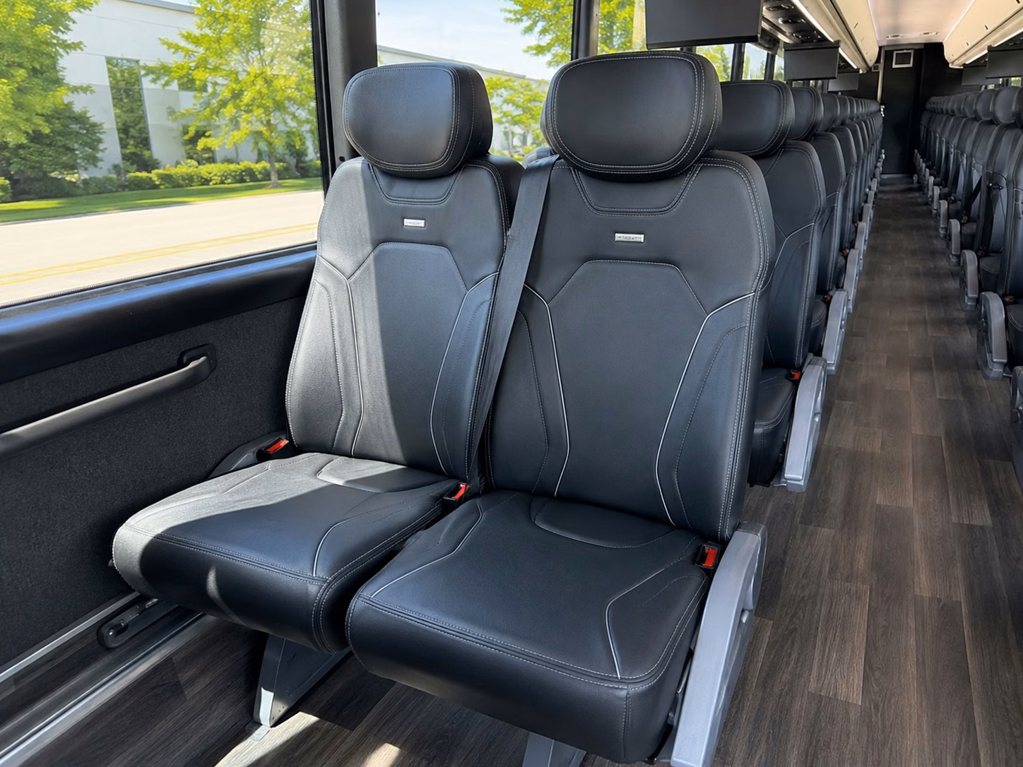shuttle buses between newark hotels and your wedding venue